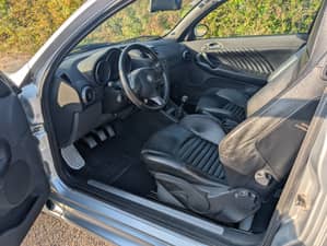Image 95/111 of Alfa Romeo 147 3.2 GTA (2002)