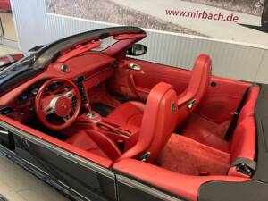 Bild 9/19 von Porsche 911 Targa 4S (2011)
