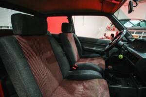 Bild 13/16 von Renault R 5 GT Turbo (1988)