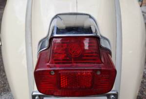 Immagine 18/35 di Piaggio Vespa 150 GL (1963)