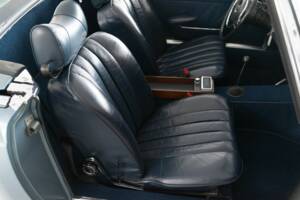 Bild 39/48 von Mercedes-Benz 280 SL (1968)