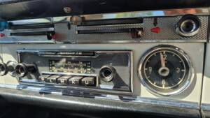 Image 38/62 of Mercedes-Benz 230 SL (1965)