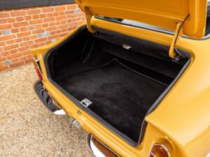 Bild 8/62 von Aston Martin DB 6 Mk II (1970)