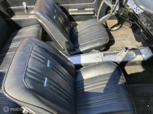 Image 17/50 of Pontiac Parisienne (1967)