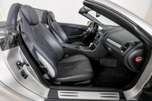 Imagen 40/50 de Mercedes-Benz SLK 200 Kompressor (2007)