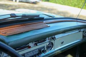 Bild 30/50 von Mercedes-Benz 230 SL (1967)