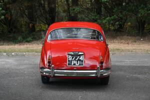 Bild 10/50 von Jaguar Mk II 2.4 (1961)