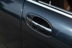 Bild 17/50 von BMW 750iL (2001)