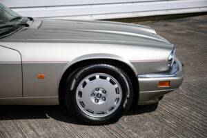 Image 26/32 de Jaguar XJS 4.0 Celebration (1996)