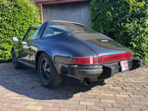 Bild 8/8 von Porsche 911 2.7 S (1977)