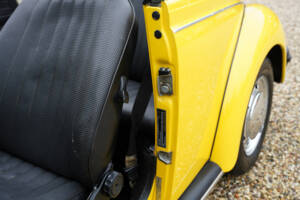 Image 43/50 of Volkswagen Coccinelle 1303 (1976)