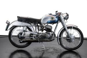 Image 2/25 of Beta 160 Sport (1953)