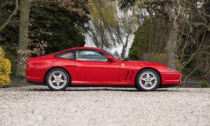 Bild 17/49 von Ferrari 550 Maranello (2000)