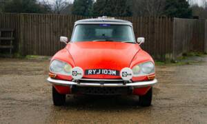 Image 6/24 de Citroën DS 20 A (1973)