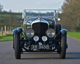 Image 2/50 of Bentley 3 1&#x2F;2 Litre (1924)