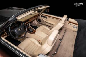 Image 6/7 of Jaguar XJ-S Convertible (1991)