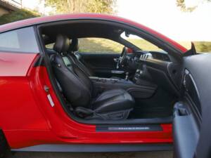 Image 30/33 de Ford Mustang GT 5.0 V8 (2022)