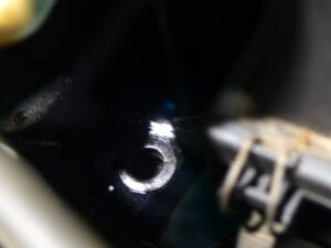 Image 73/83 de Mercedes-Benz E 220 (1996)