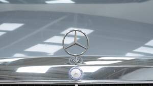 Imagen 12/15 de Mercedes-Benz 230 E (1988)