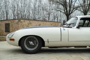 Imagen 33/50 de Jaguar E-Type 3.8 (1964)