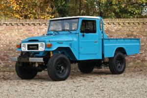 Bild 32/50 von Toyota Land Cruiser BJ 45 (1982)