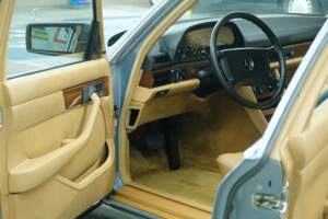 Bild 45/50 von Mercedes-Benz 420 SE (1988)