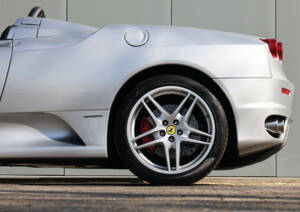 Bild 32/68 von Ferrari F430 Spider (2006)