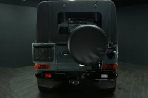 Image 4/50 of Mercedes-Benz G 230 (1993)