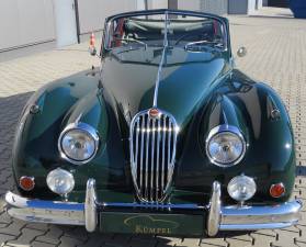 Image 10/50 de Jaguar XK 140 SE DHC (1956)