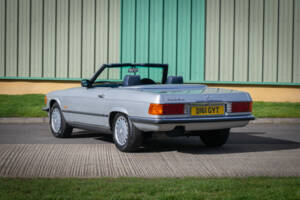 Image 5/28 de Mercedes-Benz 300 SL (1987)