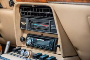 Bild 37/50 von Aston Martin V8 Volante (1979)