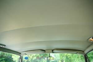Image 29/46 of Rolls-Royce Silver Shadow I (1974)