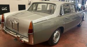 Immagine 2/23 di Lancia Flaminia Berlina (1960)