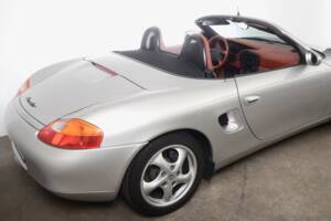 Image 14/30 of Porsche Boxster (1999)