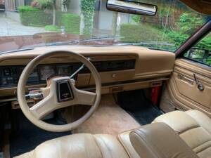 Imagen 10/14 de Jeep Grand Wagoneer (1988)