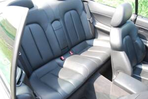 Image 34/46 of Mercedes-Benz CLK 200 (1999)