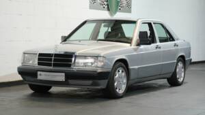 Bild 1/32 von Mercedes-Benz 190 E 1.8 (1991)