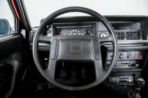 Image 8/50 of Volvo 240 (1983)