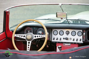 Image 39/65 de Jaguar E-Type 3.8 Flat Floor (1961)