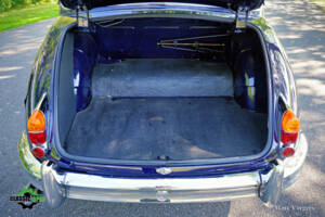 Image 44/46 of Jaguar Mk II 3.8 (1962)