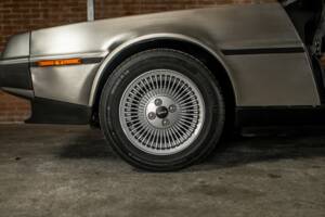 Image 14/66 of DeLorean DMC-12 (1981)