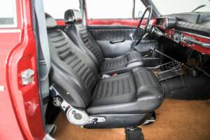 Image 21/50 of Volvo P 123 GT (1968)