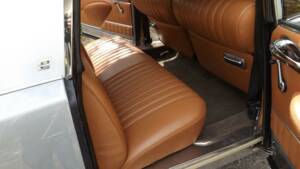 Image 24/35 of Citroën DS 21 Pallas (1969)