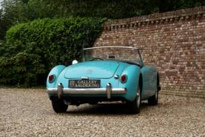 Imagen 37/50 de MG MGA Twin Cam (1959)