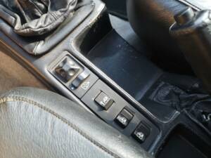 Immagine 14/46 di Lancia Thema 8.32 (1987)