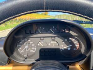 Bild 11/22 von Alfa Romeo 2.0 Spider (1993)