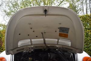 Bild 43/49 von Volkswagen Super Beetle (1979)