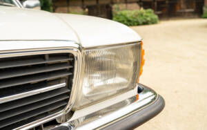 Imagen 28/89 de Mercedes-Benz 280 SL (1977)