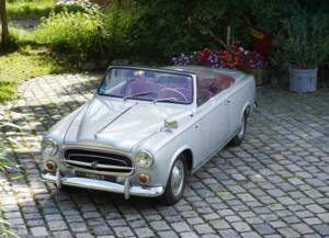Bild 4/17 von Peugeot 403 Cabriolet (1957)