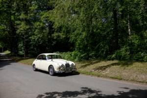 Image 11/50 de Jaguar Mk II 2.4 (1967)